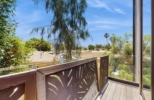 Carlsbad Village House | Beautiful dog friendly home in Carlsbad Village w/private grill, backyard, & W/D