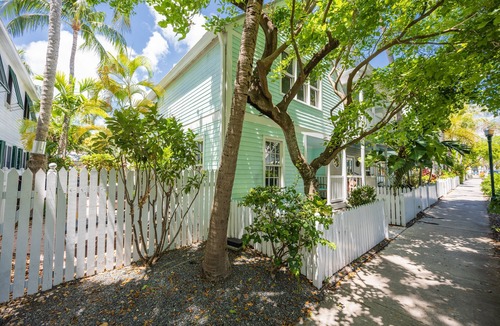 Bahama Village House | Blue Lagoon at The Truman Annex in Key West
