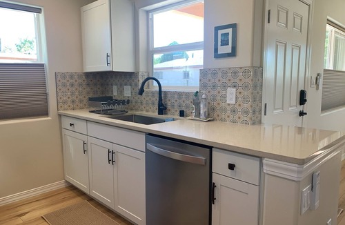 Sawmill Area House | Brand New Old Town Casita