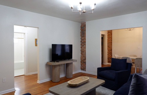 University Heights Cottage | Bricklight District Modern Cottage - Walkable to UNM