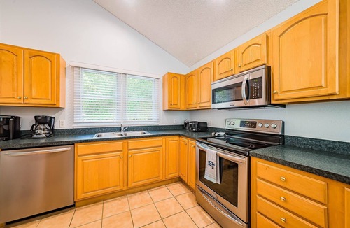 Corolla House | Casa Corolla - Currituck Club Amenities, Pool, Hot Tub, Golf Discounts, Flex Stays, Events