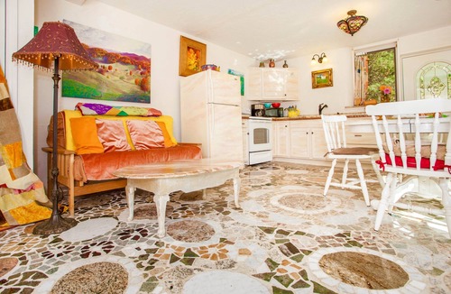 Leicester House | Celebrate Summer in a Romantic Fairytale Country Cottage with Views and Falls!