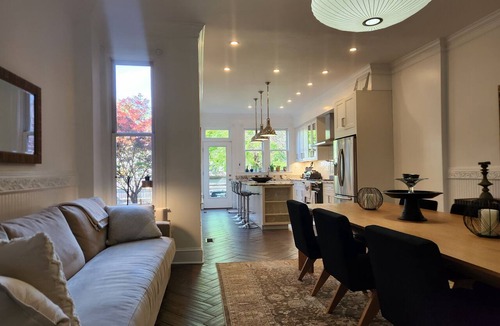 Truxton Circle House | Charming 2,700ft 3-bedroom townhome in heart of DC
