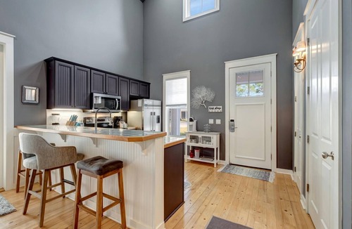 Laurel Grove House | Charming 2BR/2BA + Golf Cart, Wrap-Around Porch, Sandestin!