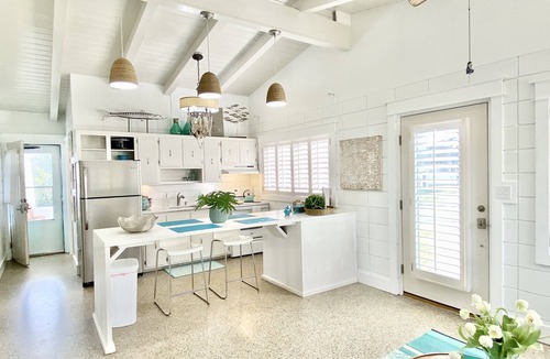 Laguna Beach Estates House | Charming 2BR Laguna Beach Cottage with Fenced Yard & Covered Patio ~ Beach Access #81