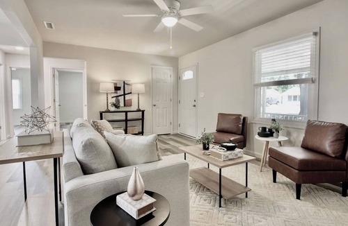 Hanahan House | Charming 3-bedroom house in pleasant Hanahan with AC