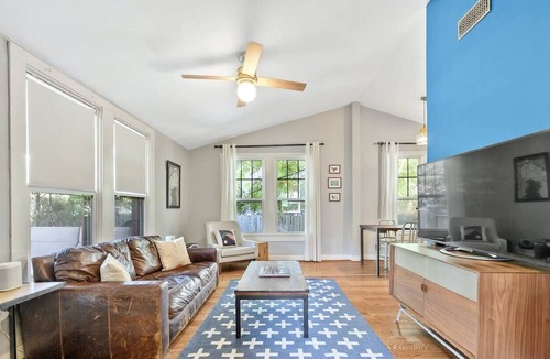 Blackshear-Prospect Hill House | Charming Rustic Oasis w/ Cowboy Pool, Fire Pit