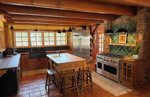 Durango House | Charming timber-framed mountain retreat in Durango, CO