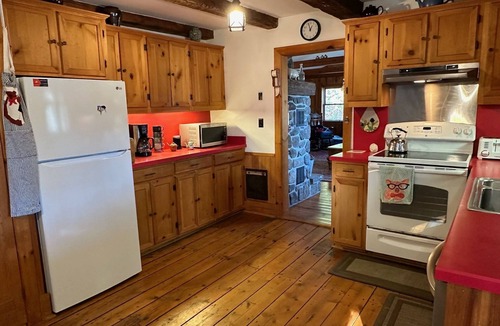 Hadley House | Classic Adirondack Lakefront Cottage w/70' dock & 200 Private Acres for Hiking