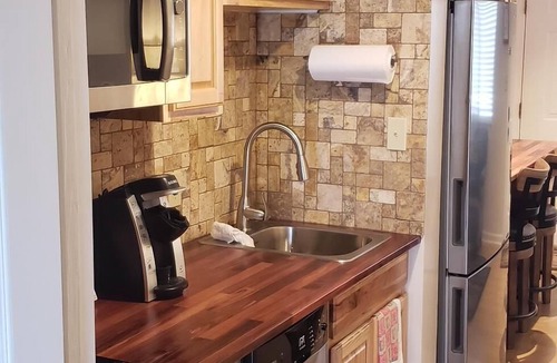 Gatlinburg Condo | Clean Condo, Walk to Everything! Back Stairs Take You Right to Downtown!