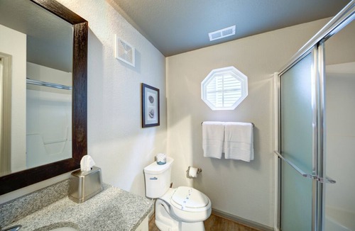 Sea Scape Resort | Clean & Spacious! Fully-Equipped Kitchen, Nature Setting, Golf, Fishing