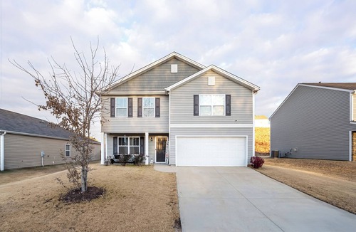 Pendleton House | Clemson University (6 min) - 1kMbps Internet - Easy Check In - Office Space