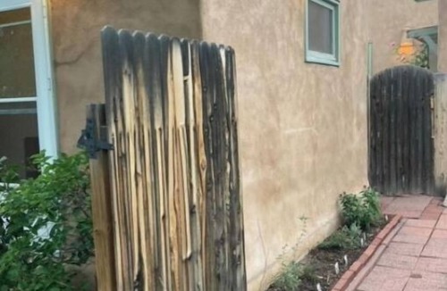 Santa Fe House | Close to Plaza!Charming Private 2 bedroom Casita, 2 fenced quiet courtyards