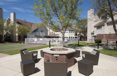 Eagan House | Comfortable Countryside Stay, 4 Comfortable Units, Pets Allowed, Onsite Pool