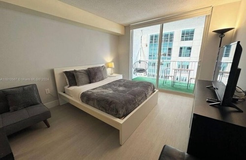 Brickell Apartment | Cozy Brickell Studio