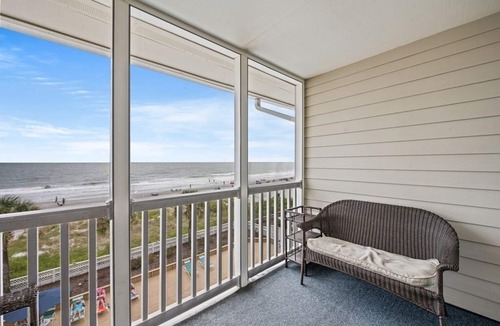 Myrtle Beach Condo | Direct Oceanfront 3 Bedroom Pelicans Watch 303