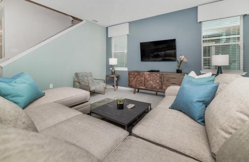 Four Corners House | Discover Unparalleled Elegance Our Newest Candlelight Pool Home