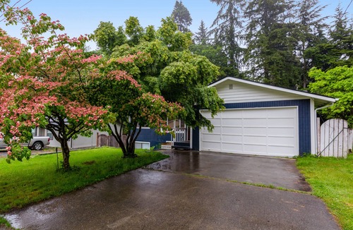 Clinton House | Dog-friendly home with a yard, washer/dryer, partial AC - near attractions