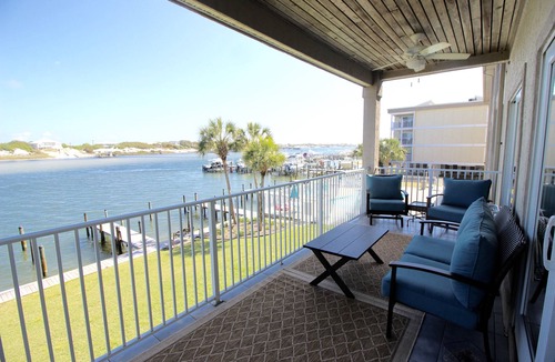Orange Beach East Condo | Dolphin Harbor - 4 BR/3 Bath. Sleeps Up To 10 At Orange Beach