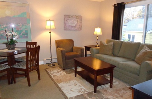 Downtown Anchorage Apartment | Downtown Anchorage Furnished One Bedroom Apartment