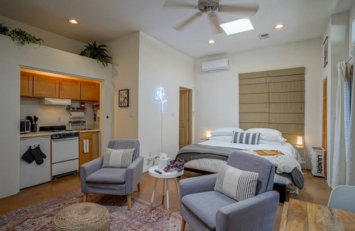 Downtown Albuquerque Apartment | Downtown Modern Studio, centrally located