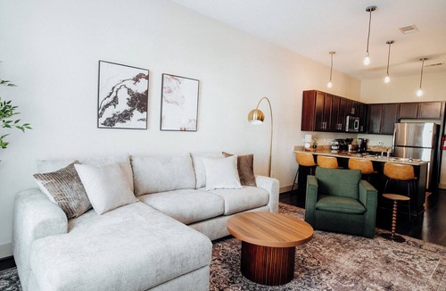 Montgomery Apartment | Downtown Montgomery 2BR | Walk to Attractions