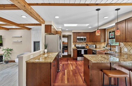 Durango - Purgatory House | Eagle Ridge River Retreat - Hot Tub, Sauna, Yard!