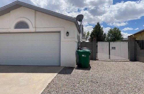 Ranchito House | Enchanted Hills Pool & Hot Tub w/Sandia Mountain Views!