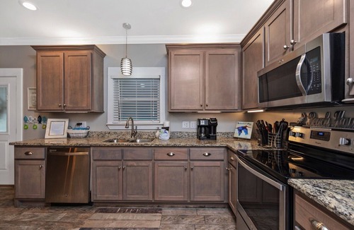 Fort Morgan House | Enjoy TWO King Suites and a Queen Bunk room!