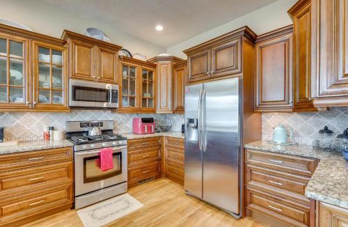 Murphy House | Explore Historic Dtwn! Walkable Loft in Murphy