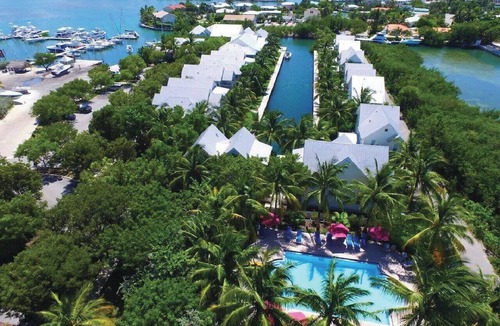 Coral Lagoon Villa | Gorgeous Waterfront 3 Bedroom Coral Lagoon Villa, Sleeps 8, with 40' Boat Slip!