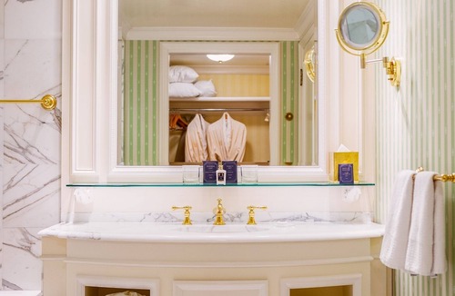 Rio Grande Hotel | Grand America | 2 Queen Suite | TRAX close, downtown SLC, Grand Spa | 2 Units