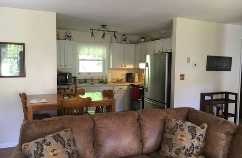 Cherokee Cottage | Great Fishing! Quiet & Relaxing! Close to Casino & Mingo Falls!