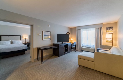 Florence Hotel | Hampton Inn & Suites Florence-Downtown