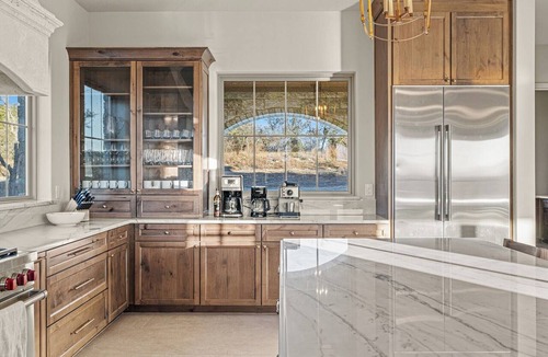 Comfort Villa | Hill Country Villa, 8 min to Guadalupe River access, 30 min to Fredericksburg
