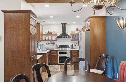 Lancaster House | Historic 8-Bedroom Retreat with Hot Tub for Large Groups!