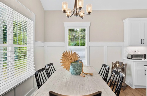 Tranquil Harbour House | Hot tub! Solo Stove! Beach Gear! Dog Friendly! Fenced Yard! Opt. Golf Cart