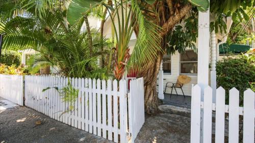 Old Town House | Ibis by AvantStay
