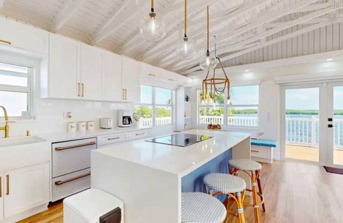 Winston Waterways House | Luxury Oceanfront Estate | Private Dock Pool