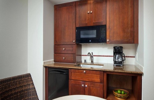 Lihue Resort | Marriott Kauai Beach Club1 Bedroom Unit Sleeps 4