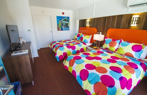 Kinston Hotel | Mother Earth Motor Lodge