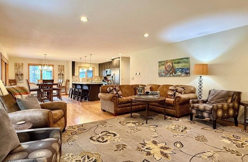 Whitefish Condo | Mountain Harbor Larch & Lake Luxury Retreat