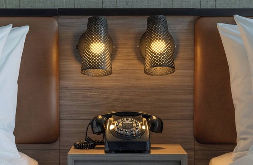 Portland Hotel | Moxy Portland Thompson's Point