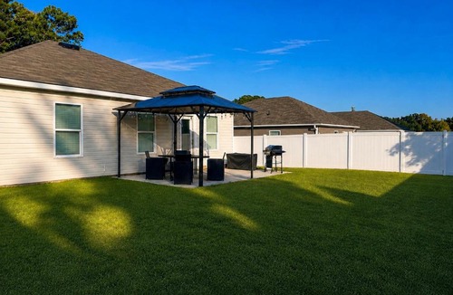 Ocean Isle Beach House | Near Golf Courses: Cozy Home in Ocean Isle Beach!