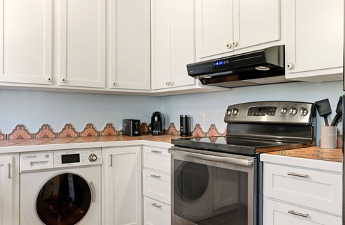 Santa Fe Apartment | New Listing! Private Casita | Hot Tub | 10 Min to Plaza