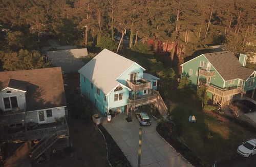 Colington Apartment | OBX~Sunset View~Gazebo~Bike Path~Walk to Beach~Free Bikes & Kayaks~Super Clean!