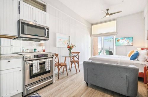 Carlsbad Village Apartment | OCEAN FRONT STUDIO ON THE SAND!