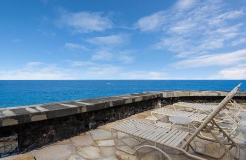Kailua-Kona House | Oceanfront Condo Stunning Views and Pool - Hale Kona Kai 407 by Casago Kona