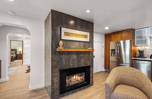 South Capitol House | Peaceful and Convenient, Inviting Patio