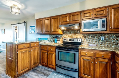 Silver Cay Cottage | Pet-Friendly Cottage with Private Beach Access & Pier in Dauphin Island, Alabama